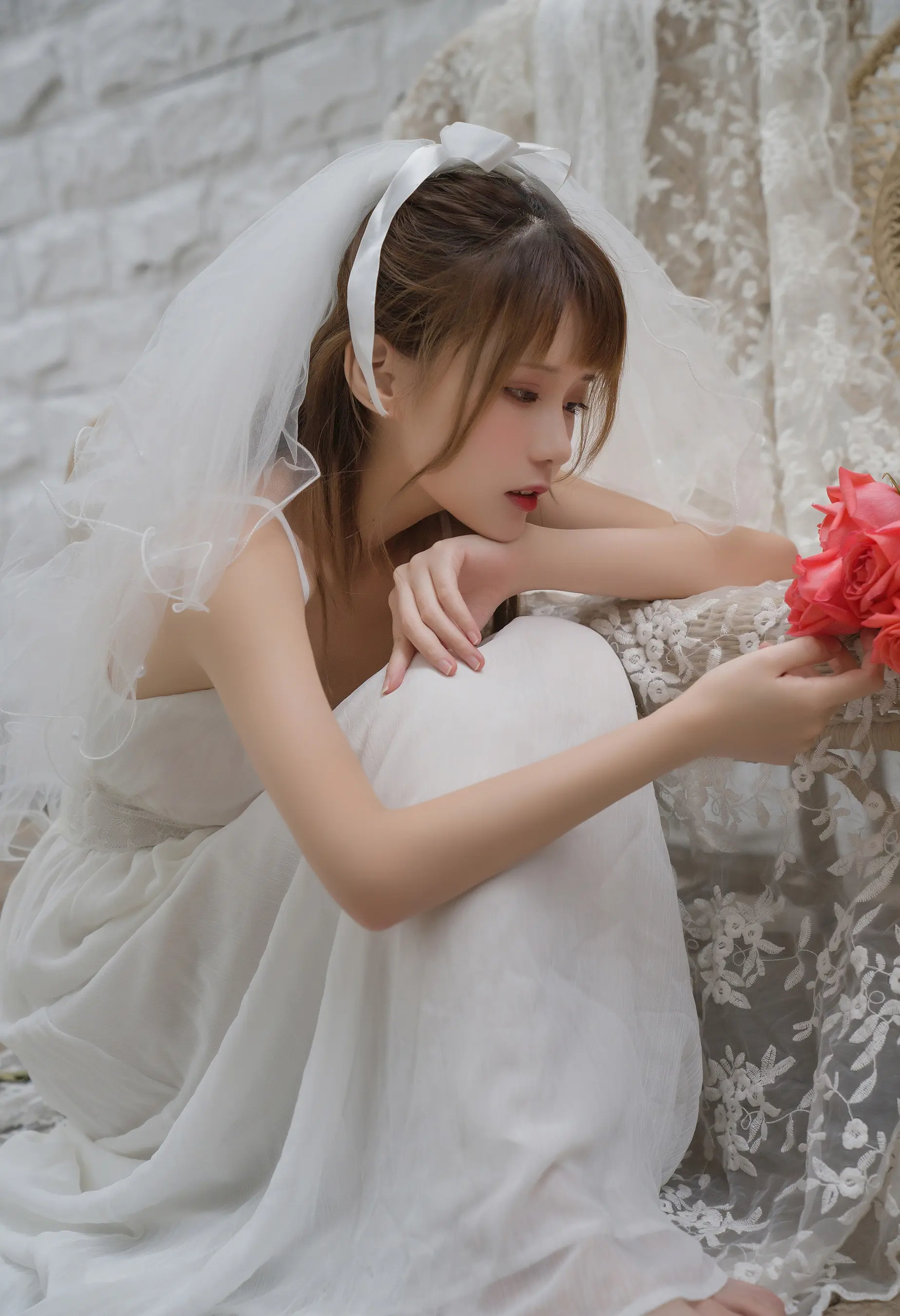 凛子酱写真合集曝光！吉他妹妹变身原神希娜引爆热搜  第1张