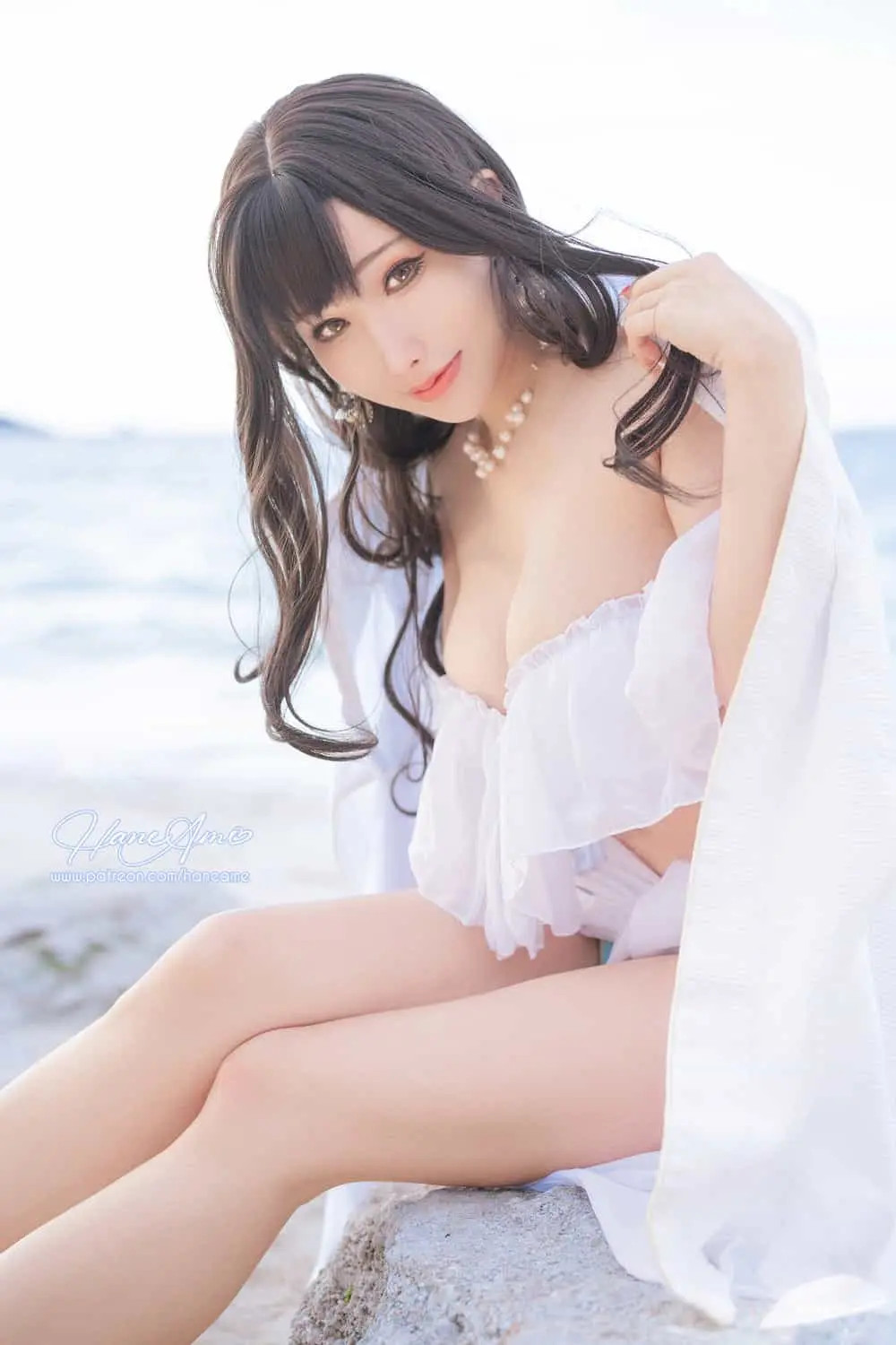 雨波haneame全套写真外网疯传？她的图库到底多狂野